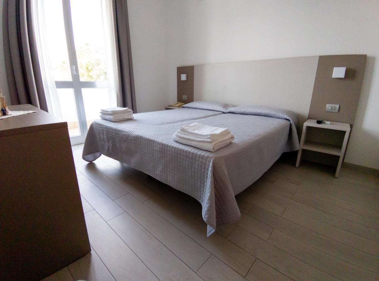 Hotel Capitano Tortoreto Dış mekan fotoğraf