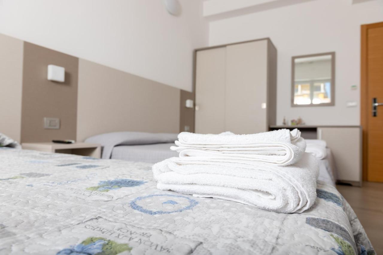 Hotel Capitano Tortoreto Dış mekan fotoğraf